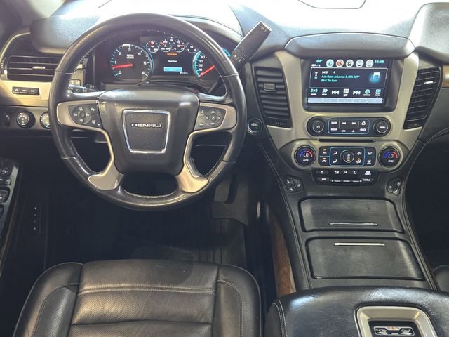 Used 2019 GMC Yukon Denali w/ Denali Ultimate Package AWD/4WD image 29