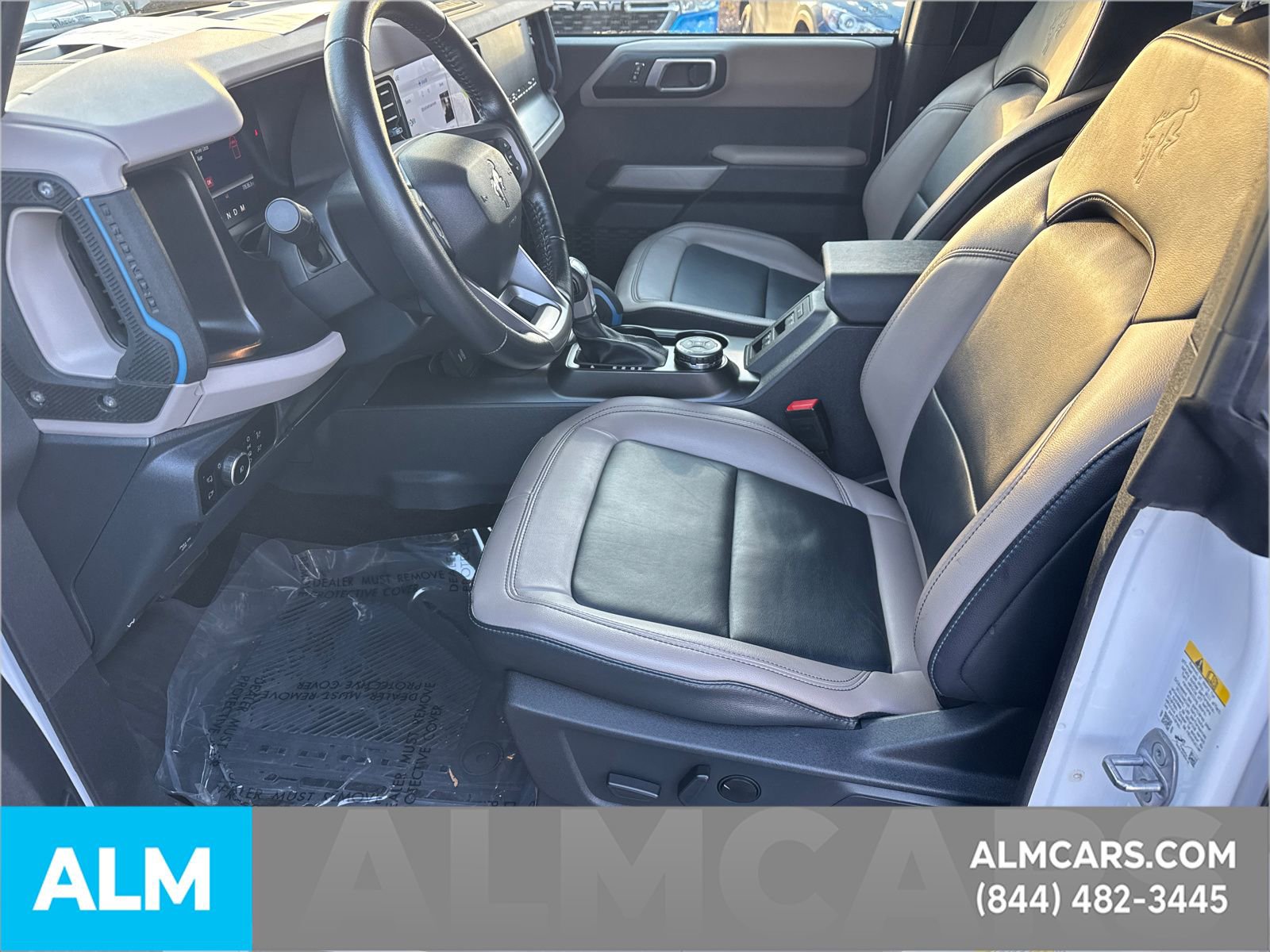 Certified 2023 Ford Bronco Wildtrak image 10