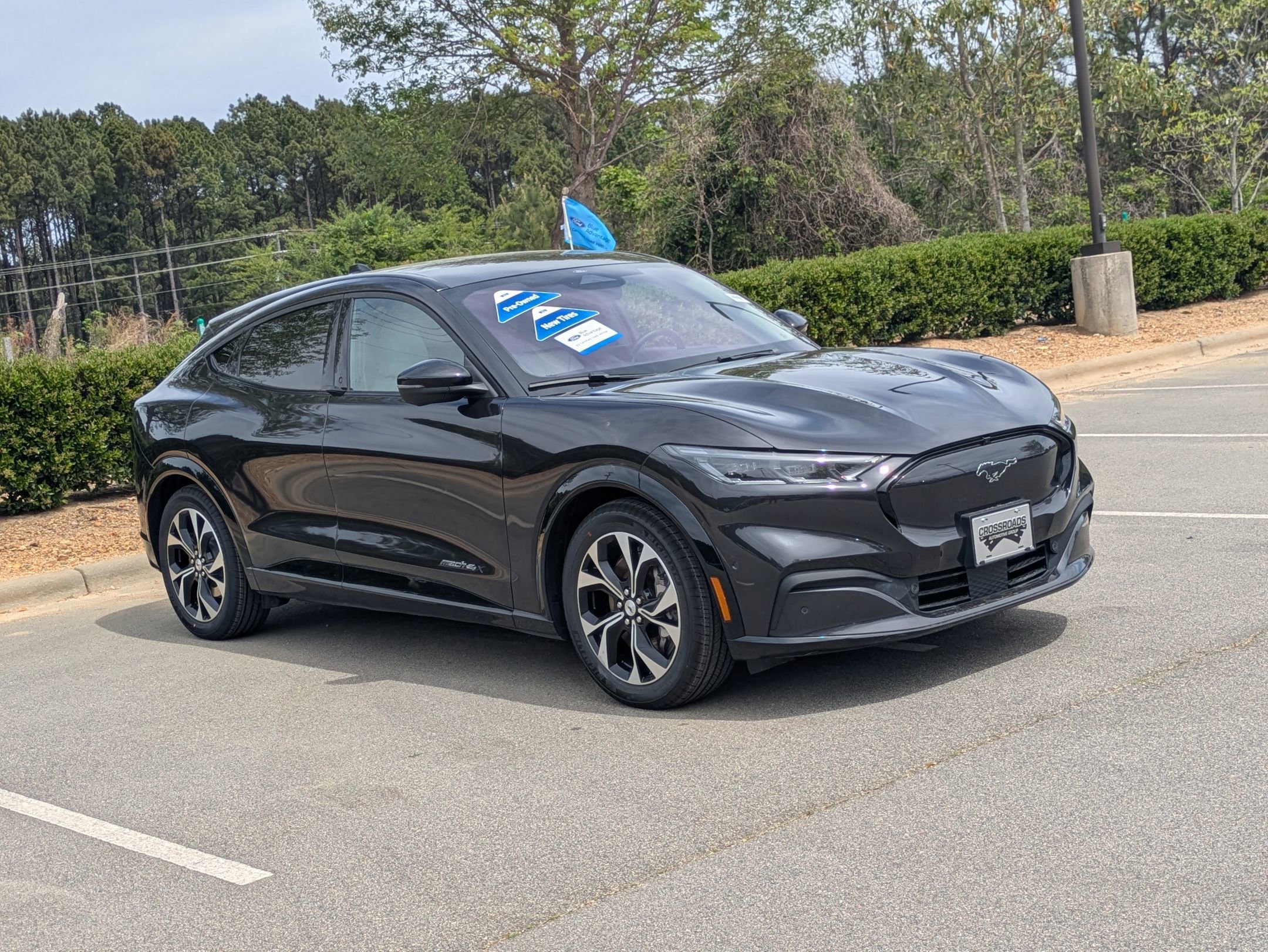 Certified 2022 Ford Mustang Mach-E Premium image 9