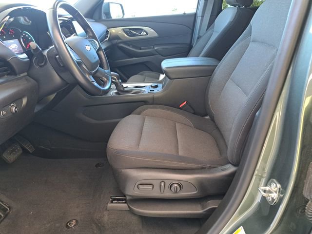 Used 2022 Chevrolet Traverse LT FWD image 23