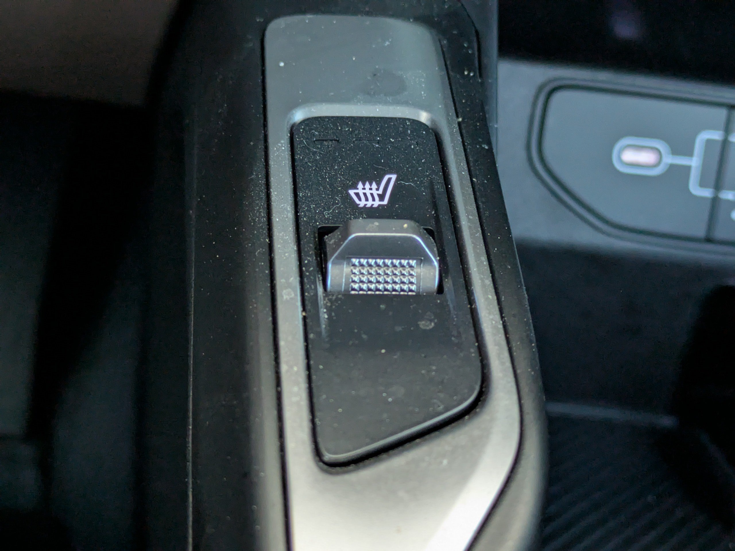 Used 2024 Kia Sorento S FWD image 23