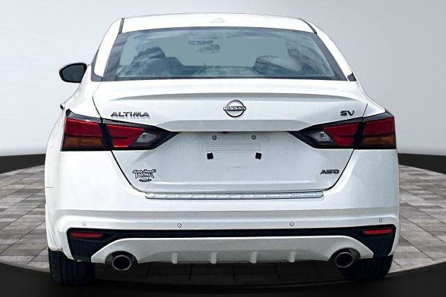 Used 2023 Nissan Altima 2.5 SV w/ SV Premium Package AWD/4WD image 4