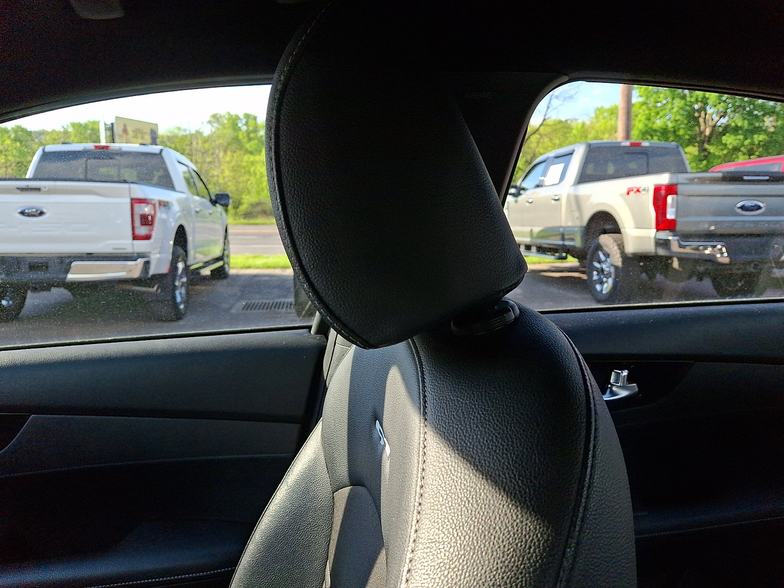 Used 2022 Kia Forte GT-Line w/ GT-Line Technology Package FWD image 17