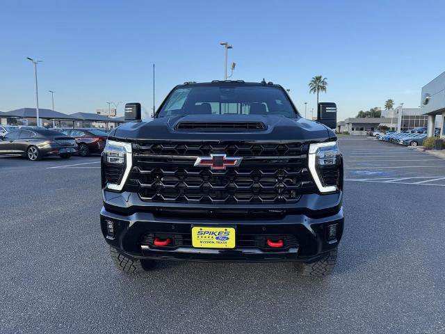 Used 2026 Chevrolet Silverado 2500 ZR2 w/ LPO, Dark Essentials Package image 8