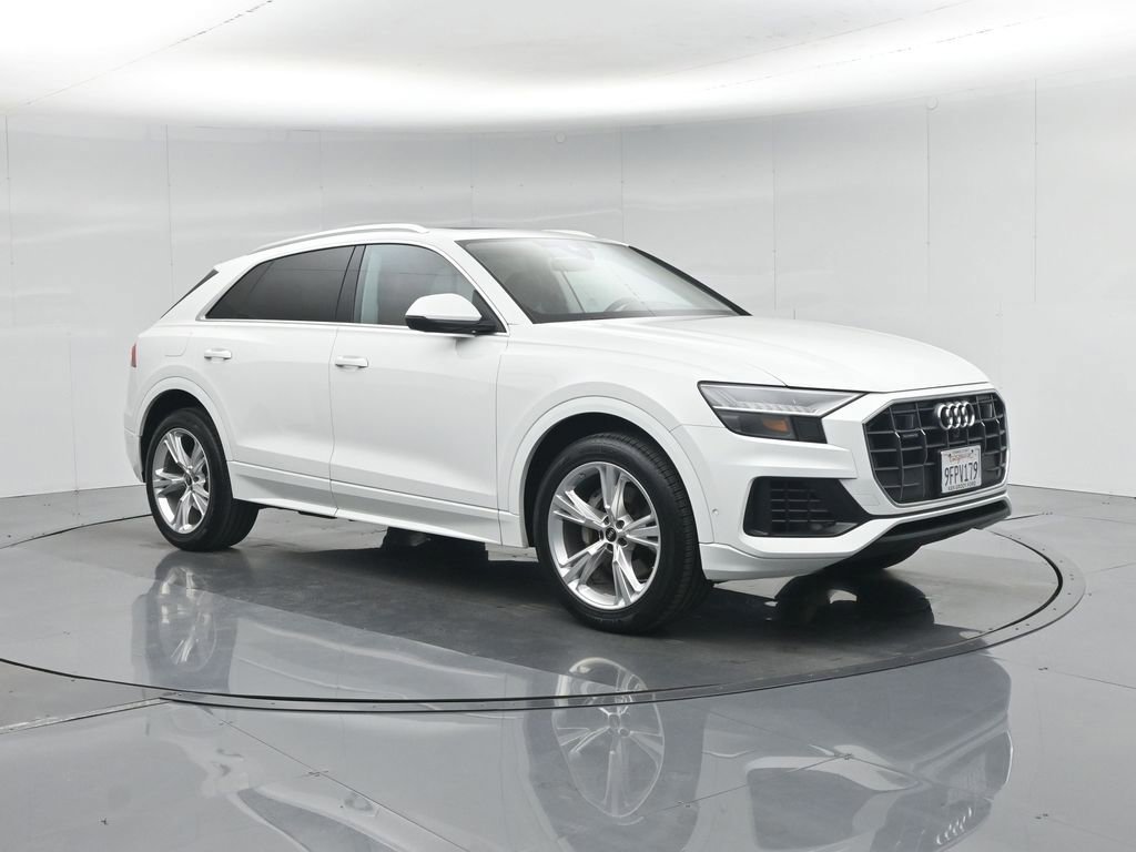 Used 2023 Audi Q8 Premium Plus image 3