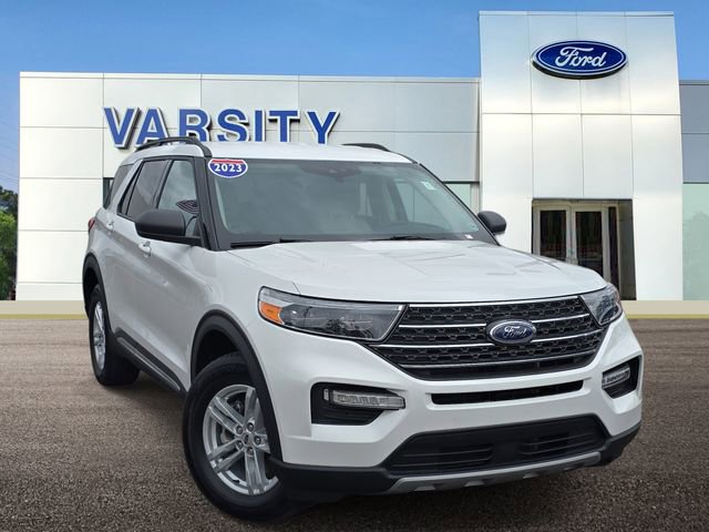 Certified 2023 Ford Explorer XLT w/ Equipment Group 202A AWD/4WD image 1