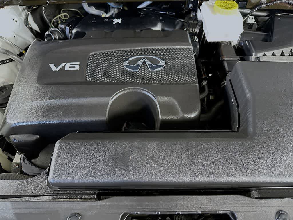 Used 2024 INFINITI QX60 Luxe AWD/4WD image 9