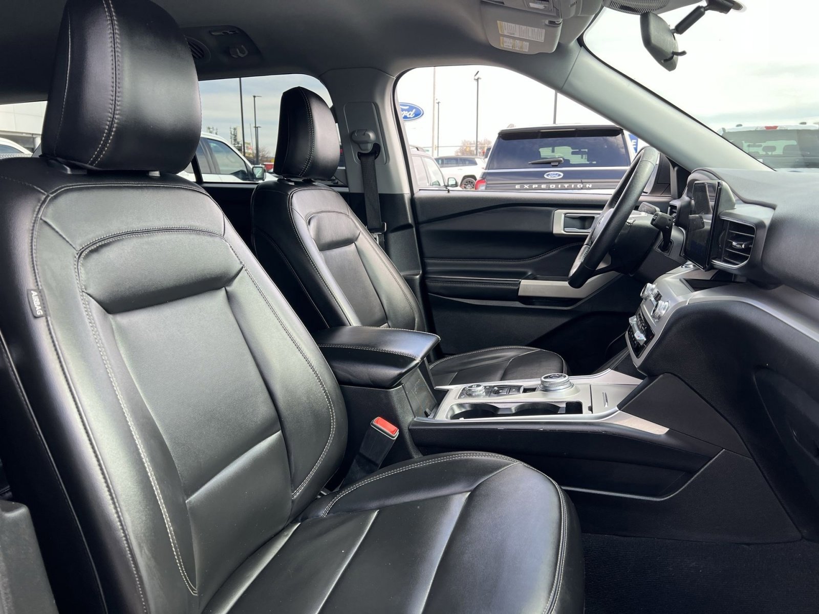 Certified 2023 Ford Explorer XLT w/ Equipment Group 202A image 26