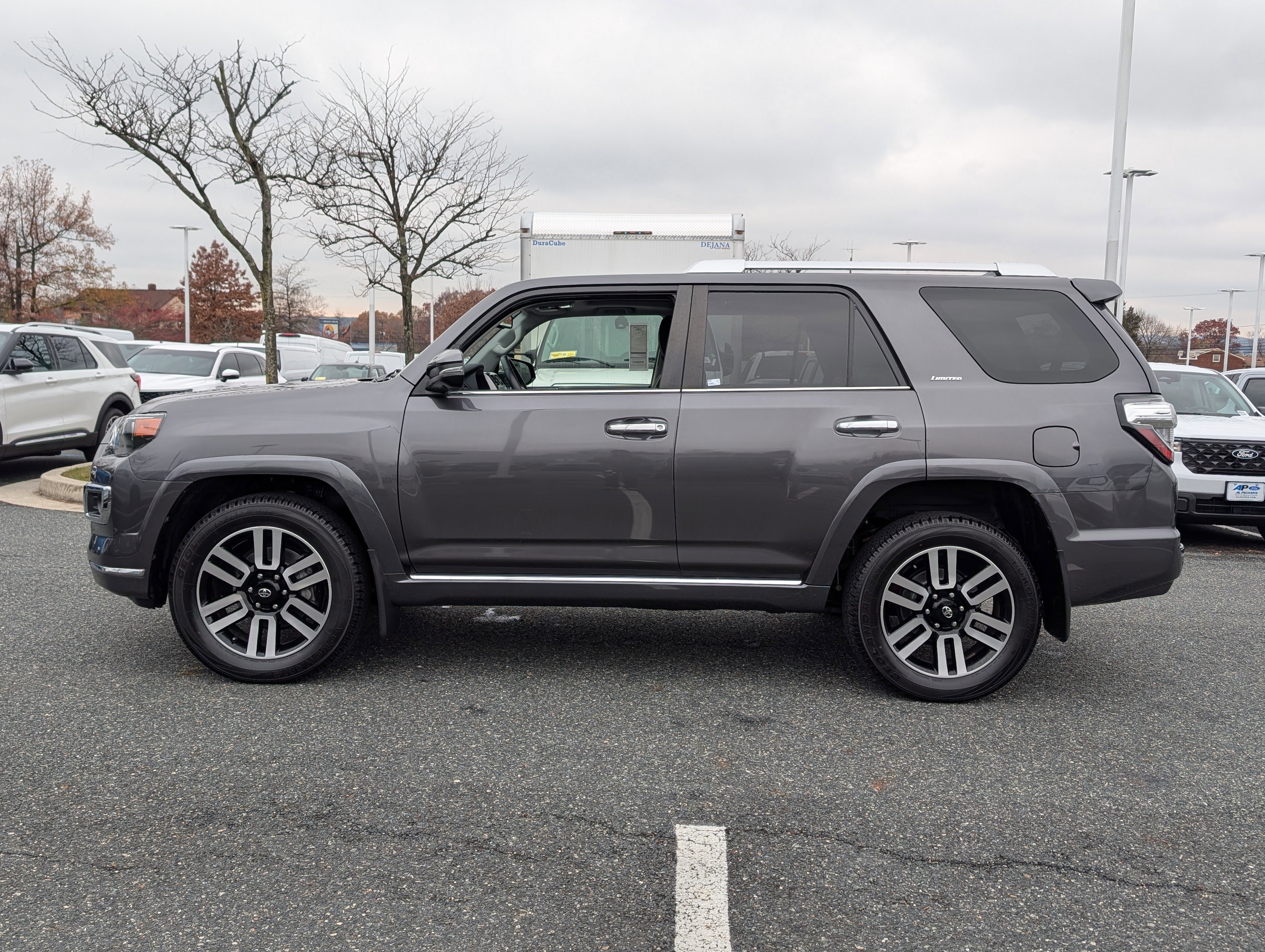 Used 2022 Toyota 4Runner Limited image 2