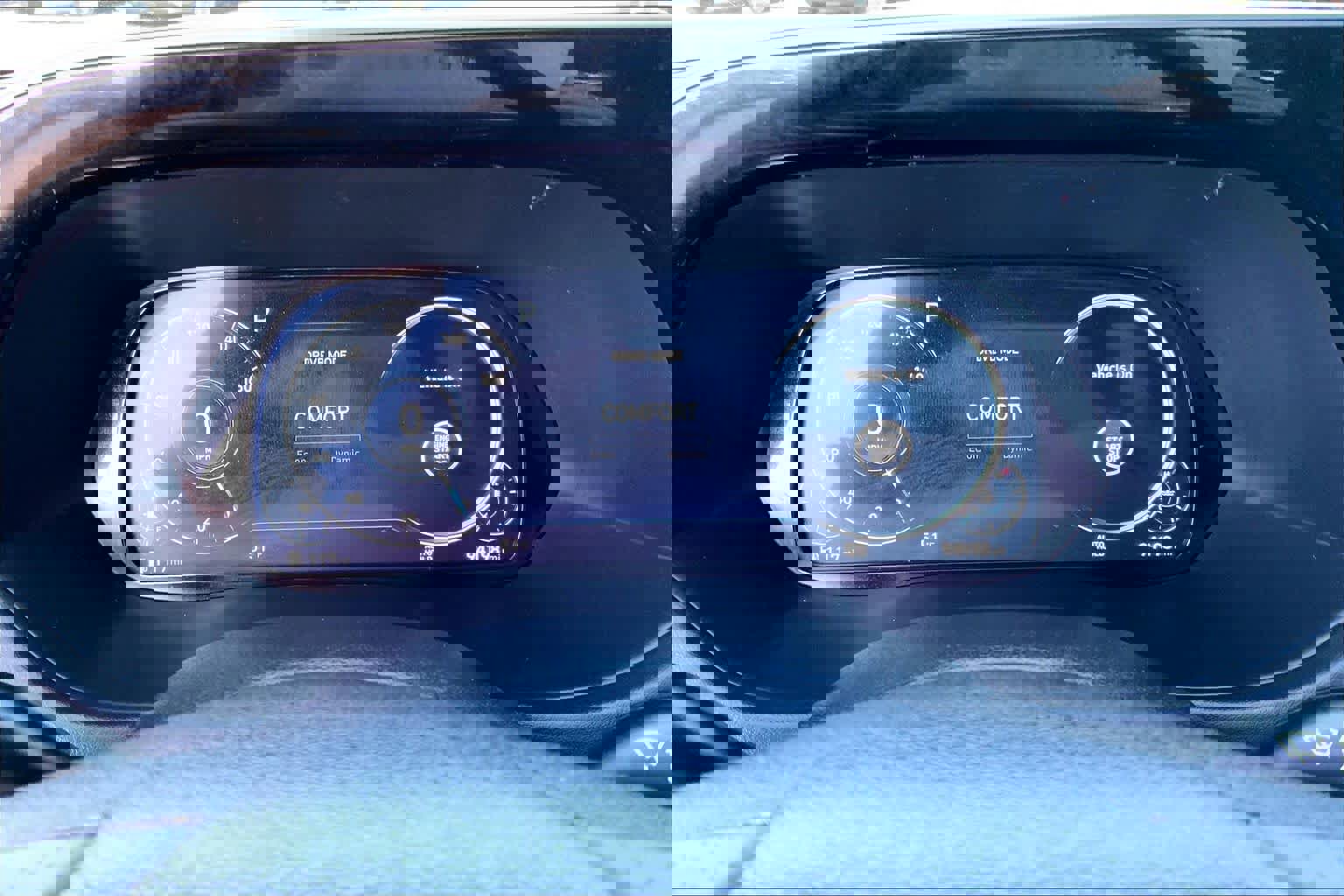 Used 2022 Hyundai Palisade Calligraphy image 22