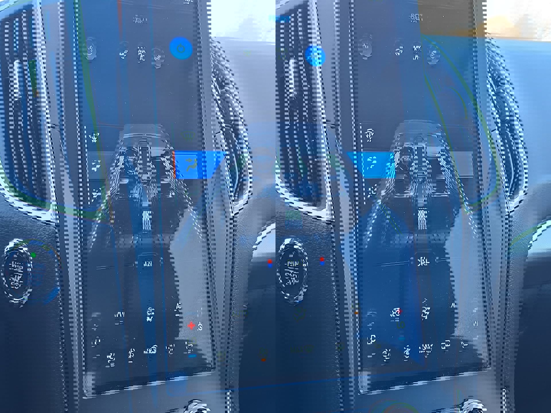 Certified 2022 Ford Edge Titanium image 19