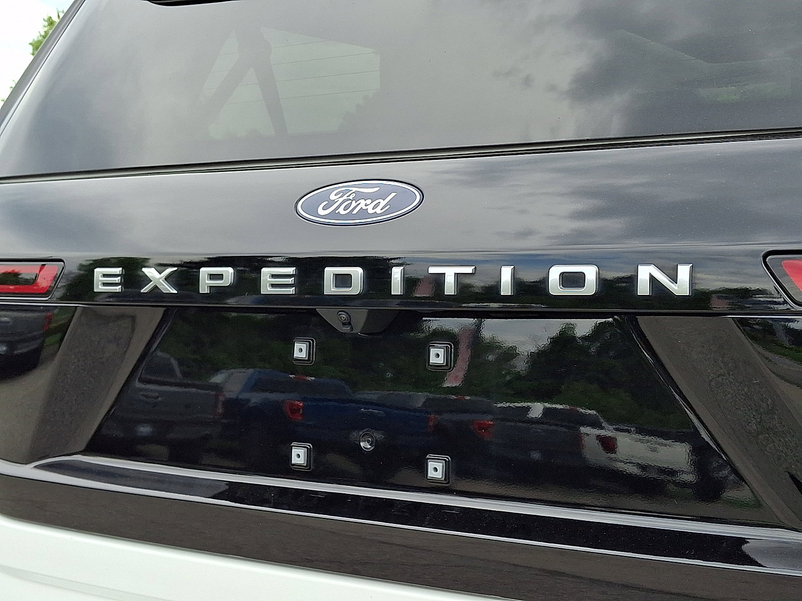 Certified 2025 Ford Expedition Max Platinum AWD/4WD image 34