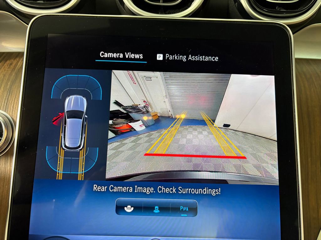 Used 2024 Mercedes-Benz GLC 300 4MATIC image 18