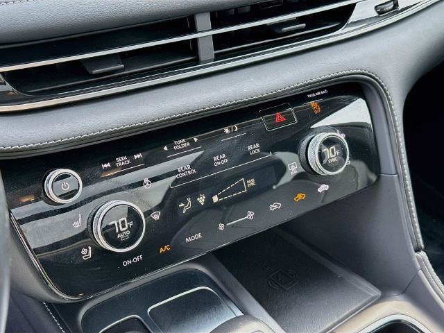 Used 2023 INFINITI QX60 Sensory w/ Vision Package AWD/4WD image 14