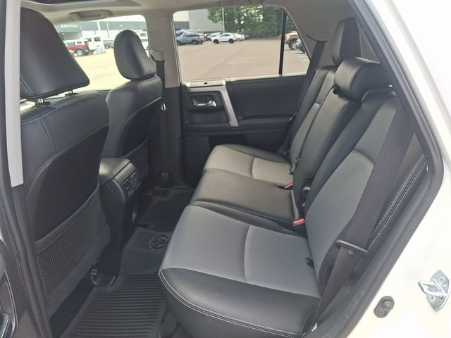 Used 2020 Toyota 4Runner SR5 Premium w/ Moonroof Package AWD/4WD image 10