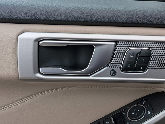 Certified 2023 Ford Explorer Limited w/ Equipment Group 301A image 13