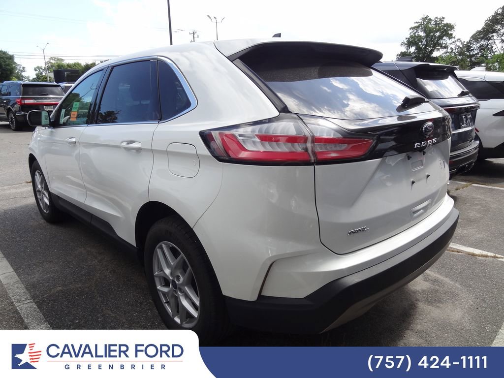 Certified 2022 Ford Edge SEL w/ Convenience Package AWD/4WD image 4