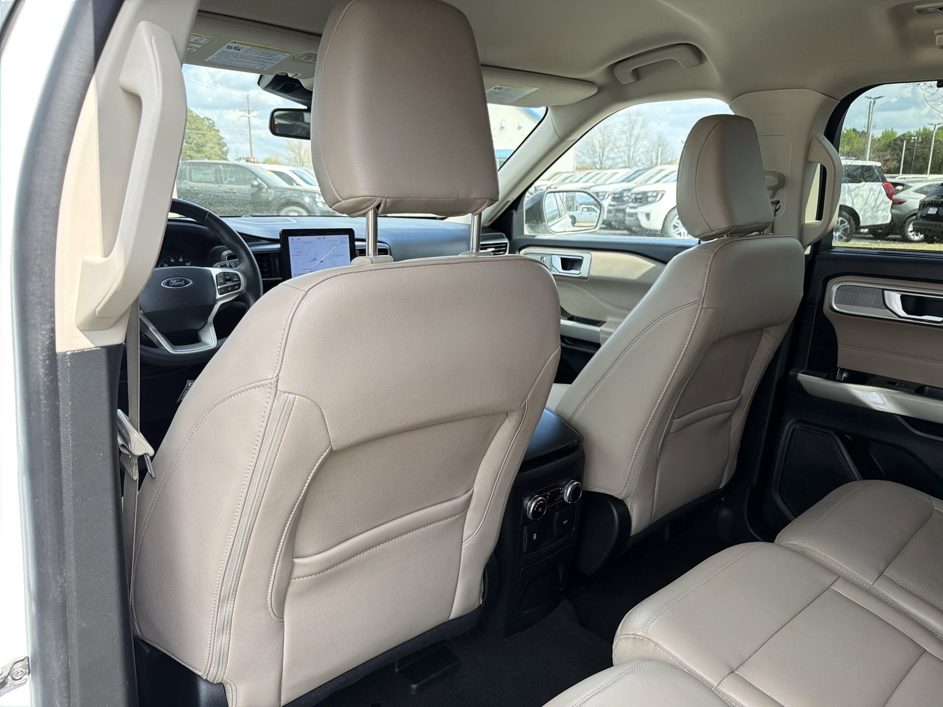 Certified 2023 Ford Explorer Limited image 27