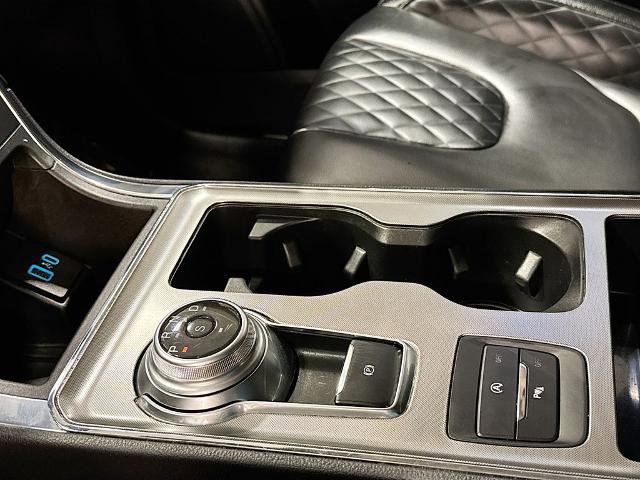 Certified 2024 Ford Edge Titanium image 14