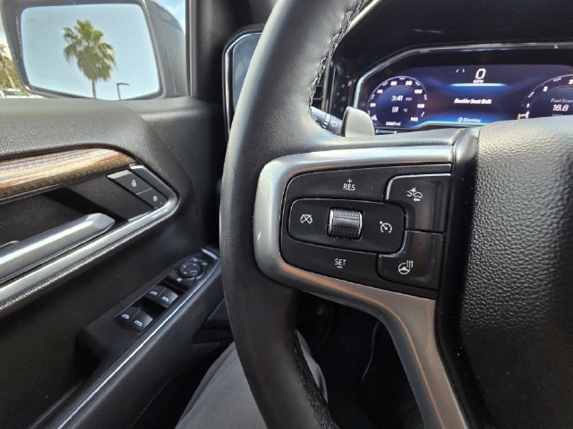Used 2025 Chevrolet Silverado 1500 LT Trail Boss w/ LT Trail Boss Premium Package AWD/4WD image 16