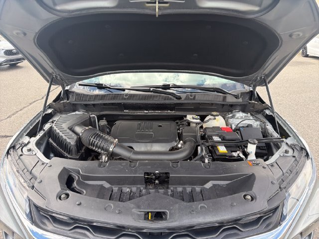 Used 2025 Chevrolet Blazer LT FWD image 28