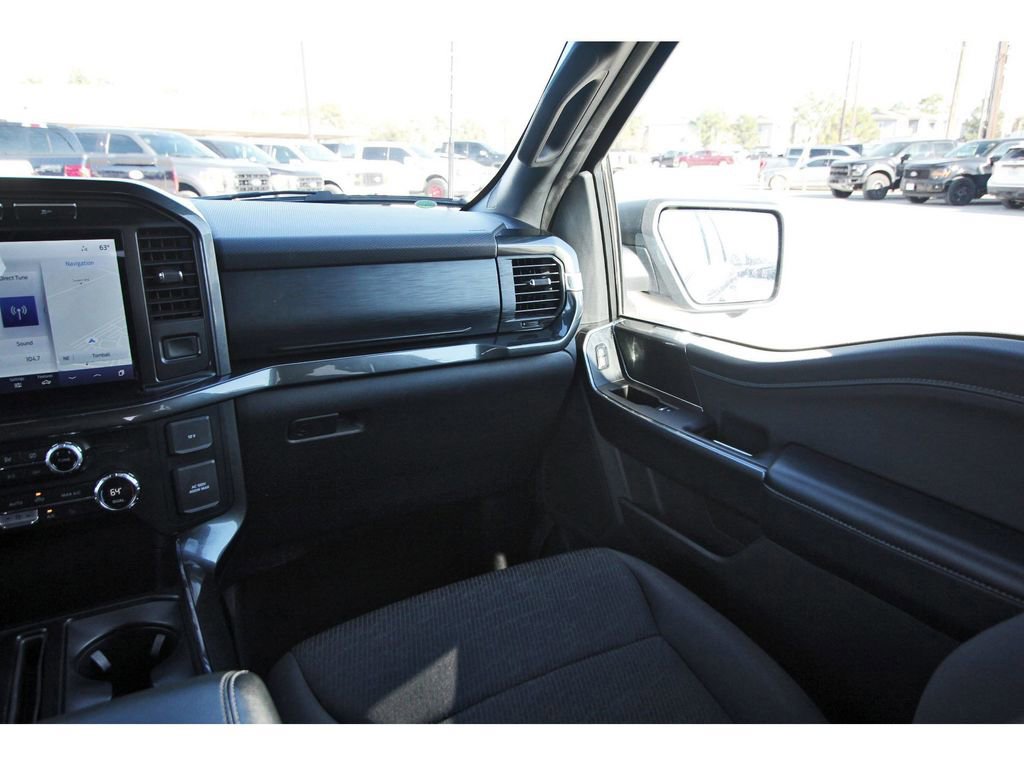 Certified 2021 Ford F150 XLT w/ Equipment Group 302A High image 13