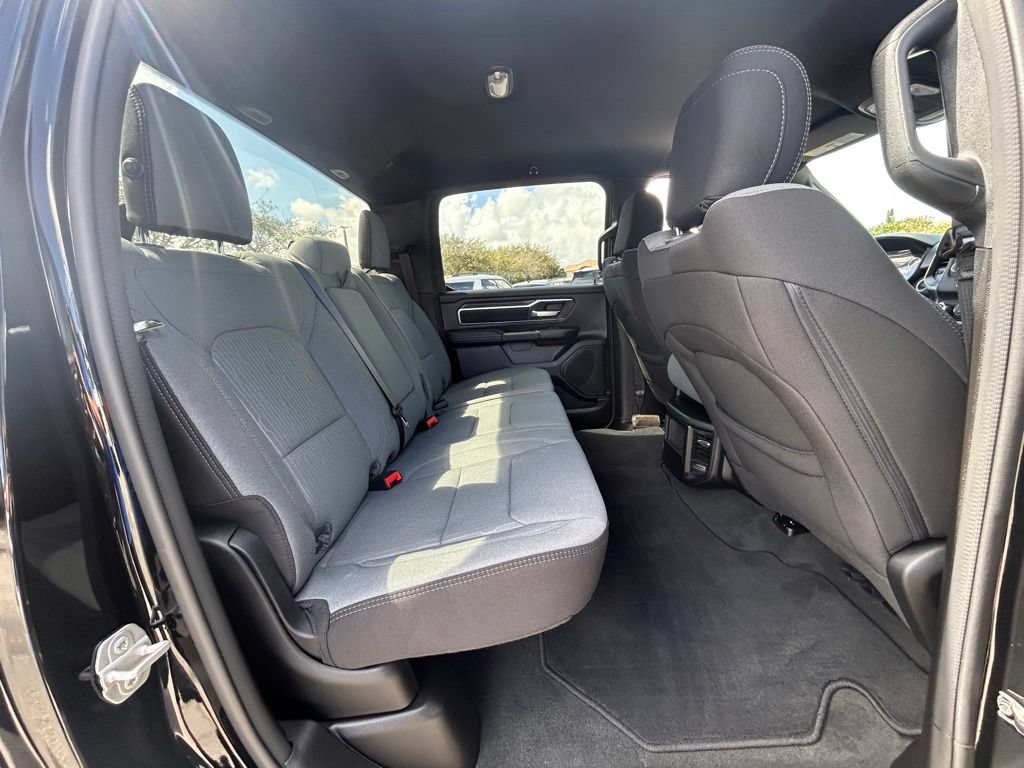 Used 2024 RAM 1500 Big Horn RWD image 33