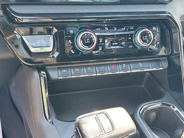 Used 2024 GMC Sierra 1500 AT4 w/ Technology Package AWD/4WD image 36