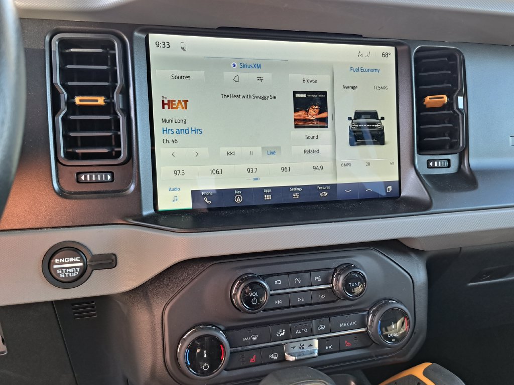 Certified 2022 Ford Bronco Badlands AWD/4WD image 12