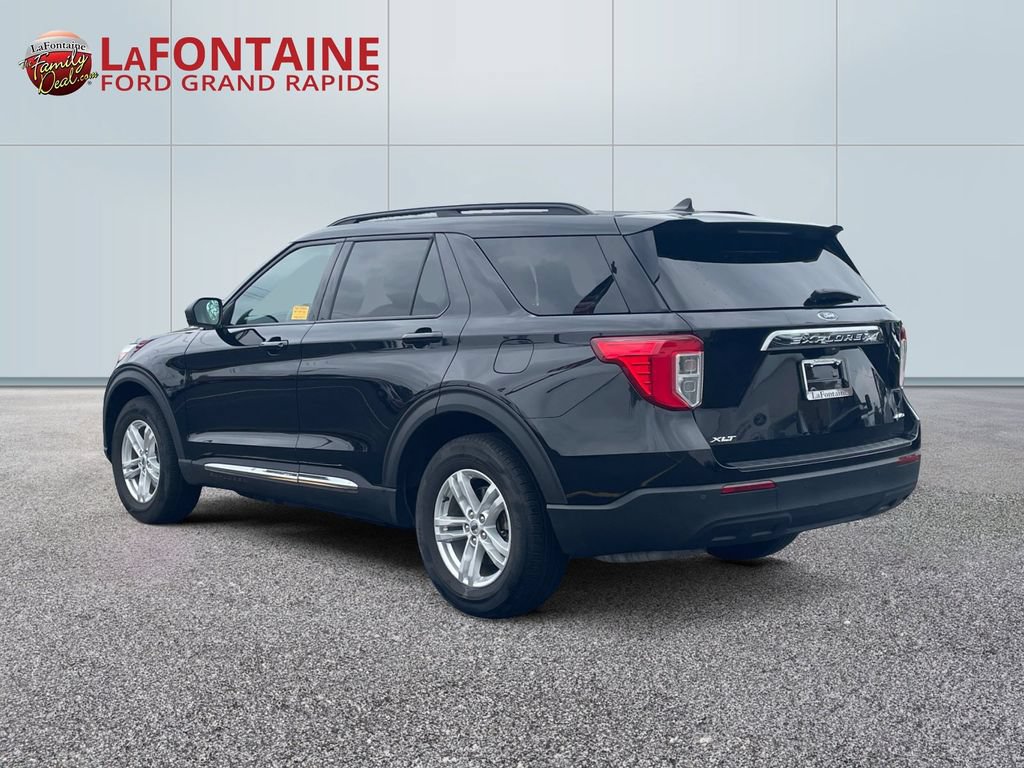 Certified 2023 Ford Explorer XLT AWD/4WD image 5