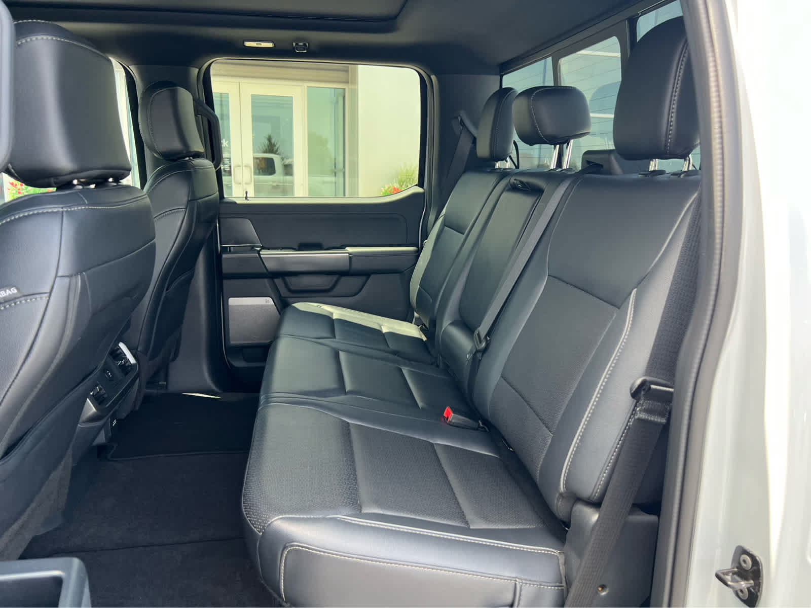 Certified 2025 Ford F150 Lariat AWD/4WD image 27