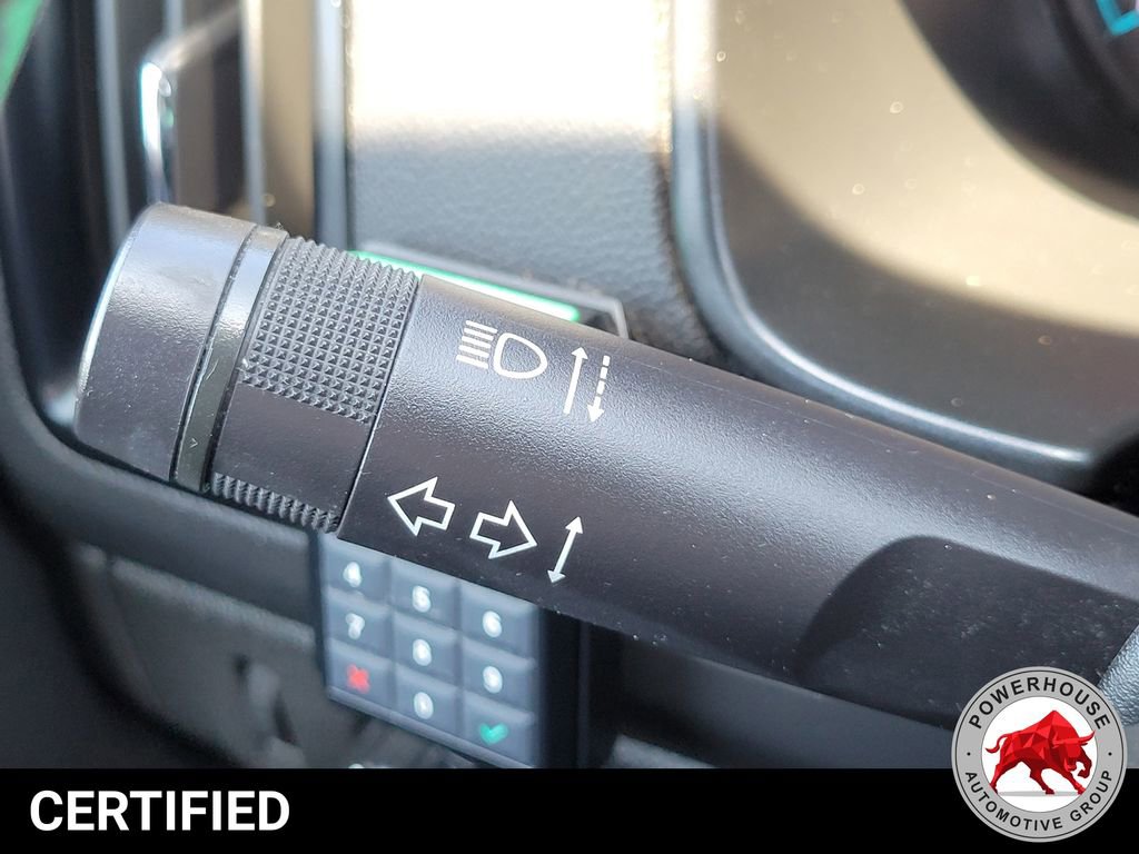 Used 2021 Chevrolet Colorado LT w/ Safety Package RWD image 28