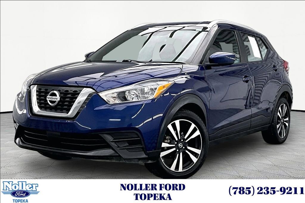 Used 2020 Nissan Kicks SV FWD image 1