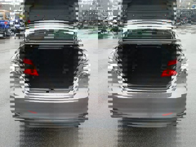 Used 2019 Toyota Camry LE FWD image 24