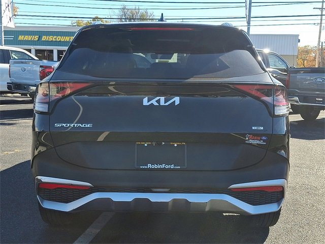 Used 2024 Kia Sportage EX w/ EX Premium Package image 3