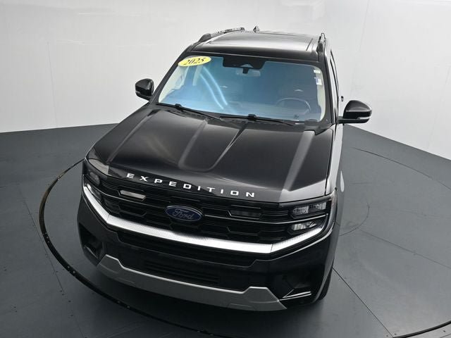 Certified 2025 Ford Expedition Platinum AWD/4WD image 26