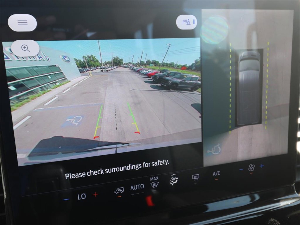 Certified 2023 Ford Transit 350 XLT image 9