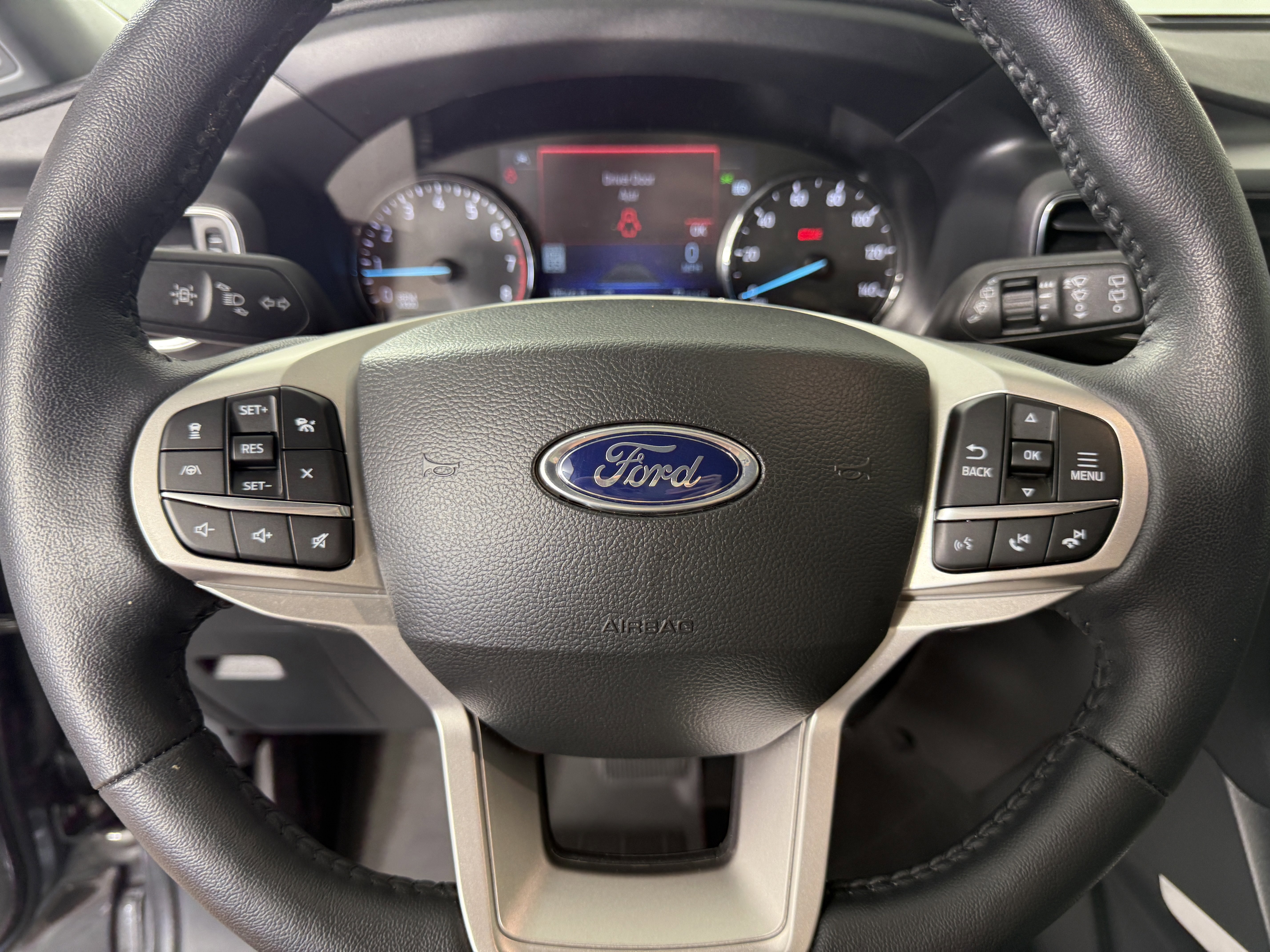 Certified 2023 Ford Explorer XLT w/ Equipment Group 202A image 27