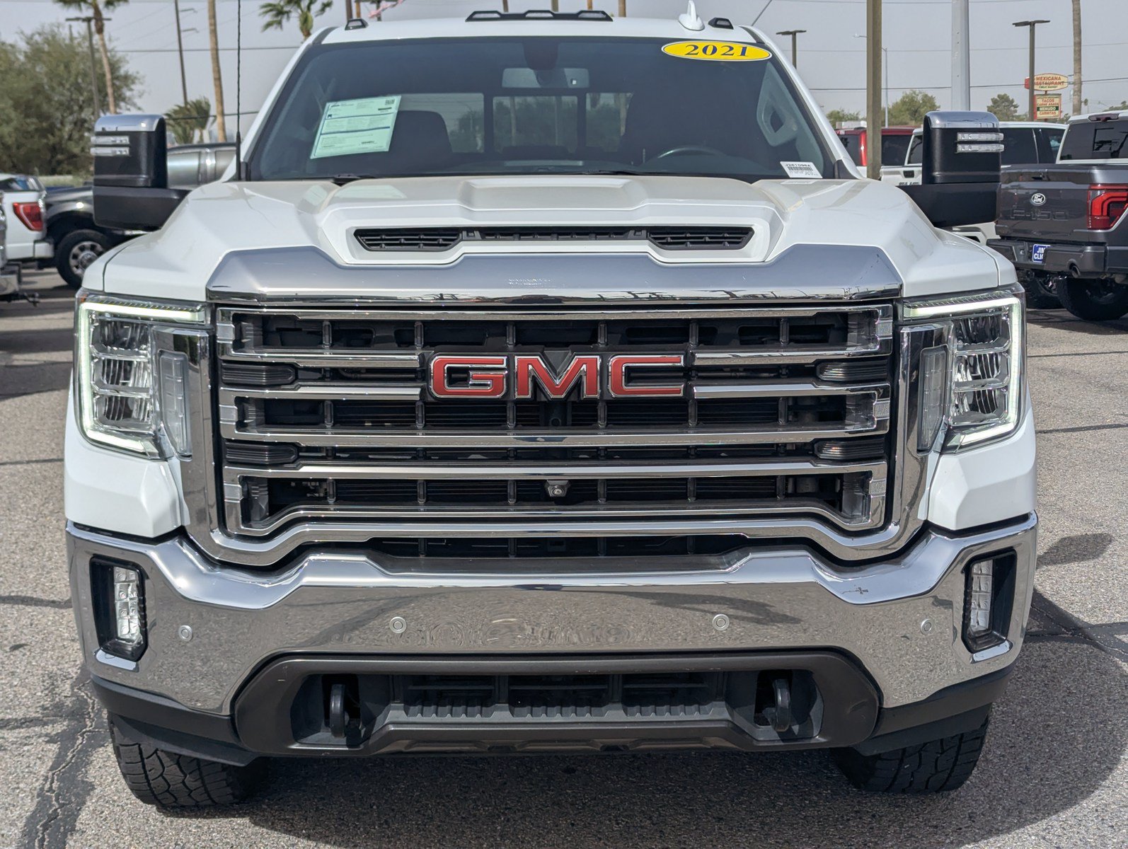 Used 2021 GMC Sierra 3500 SLT w/ SLT Premium Package AWD/4WD image 6