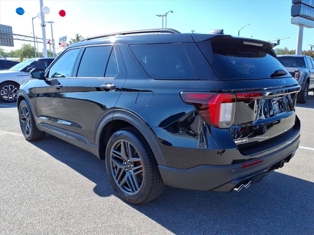 Certified 2026 Ford Explorer ST w/ Sun And Sound Package AWD/4WD image 3