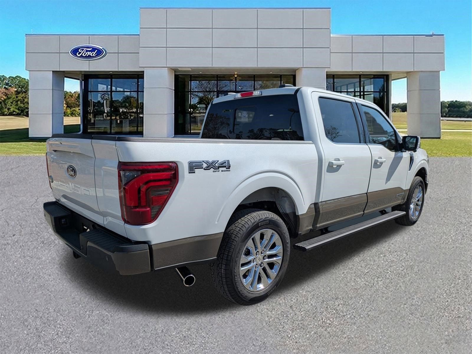 Certified 2025 Ford F150 King Ranch w/ FX4 Off-Road Package image 3