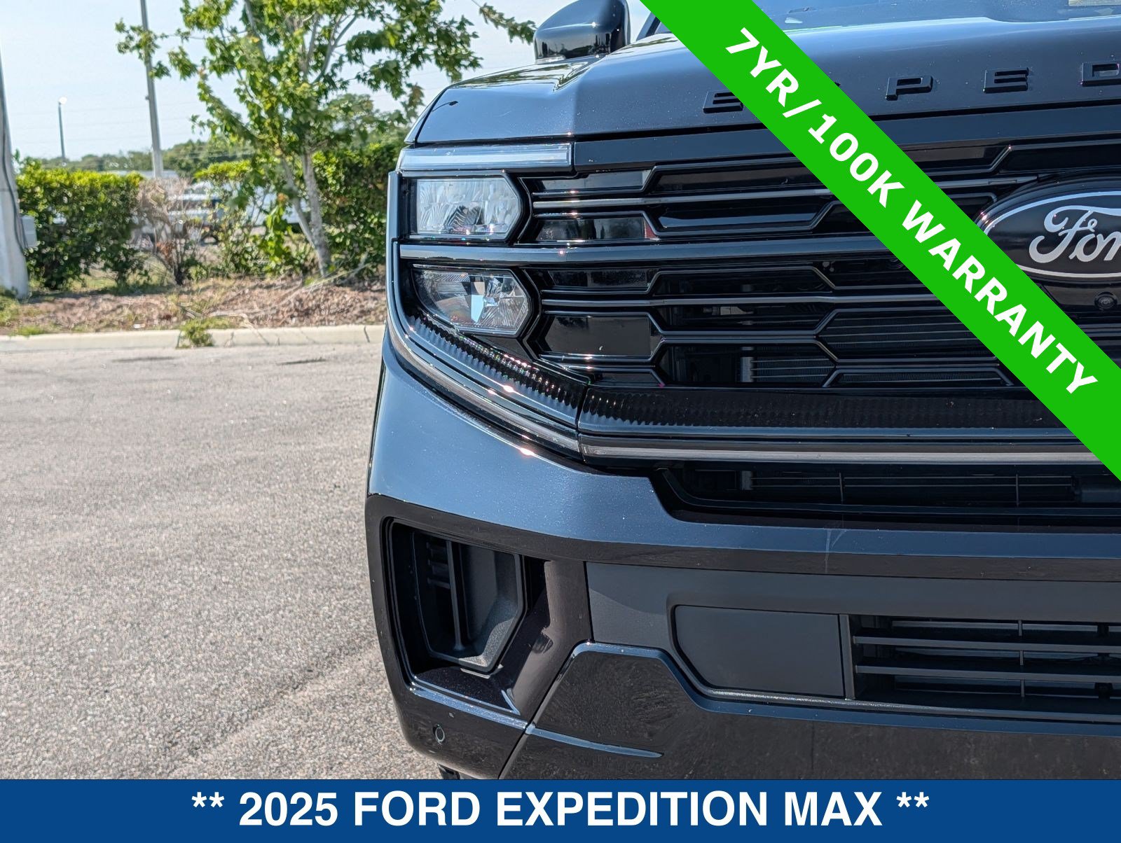 Certified 2025 Ford Expedition Max Platinum w/ Stealth Appearance Package AWD/4WD image 9