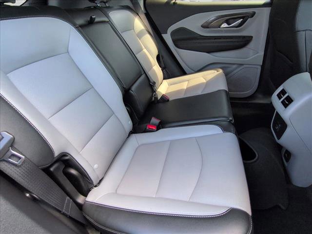 Used 2024 GMC Terrain SLT AWD/4WD image 18