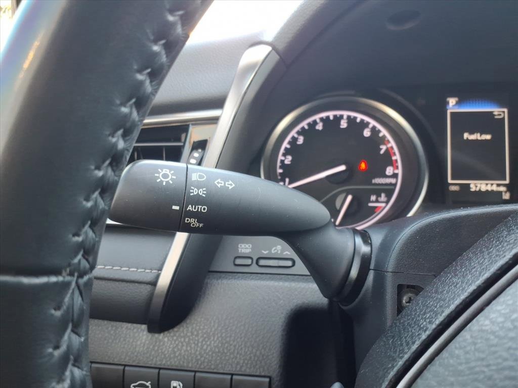 Used 2023 Toyota Camry SE image 16