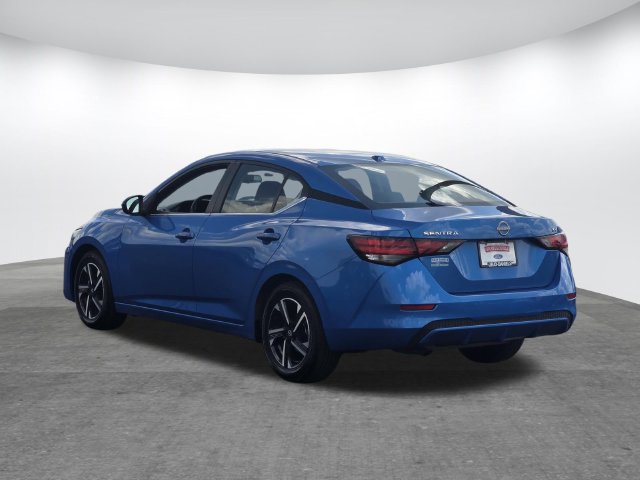 Used 2024 Nissan Sentra SV FWD image 6