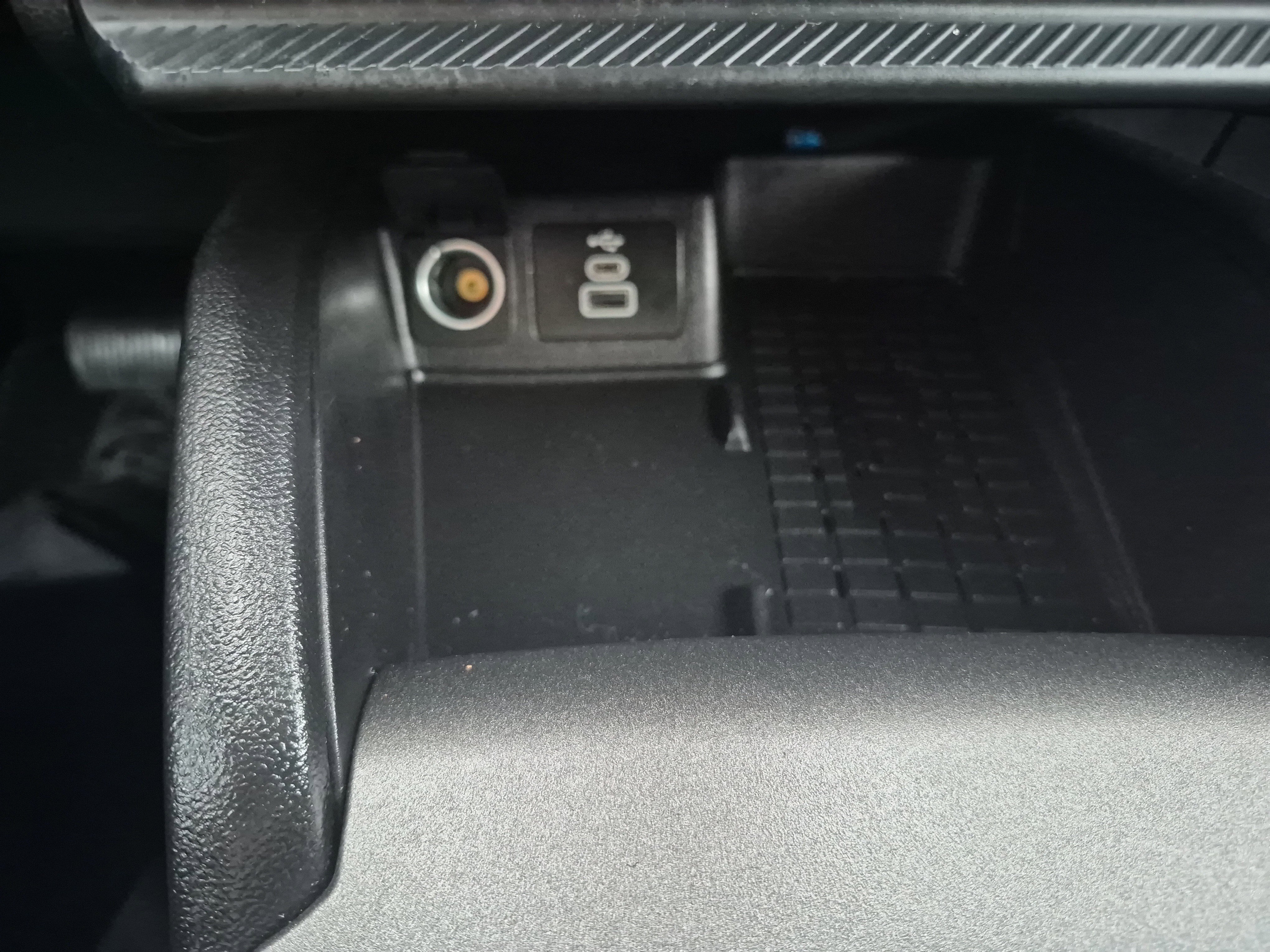 Certified 2025 Ford Bronco Sport Outer Banks w/ Outer Banks Tech Package+ image 32