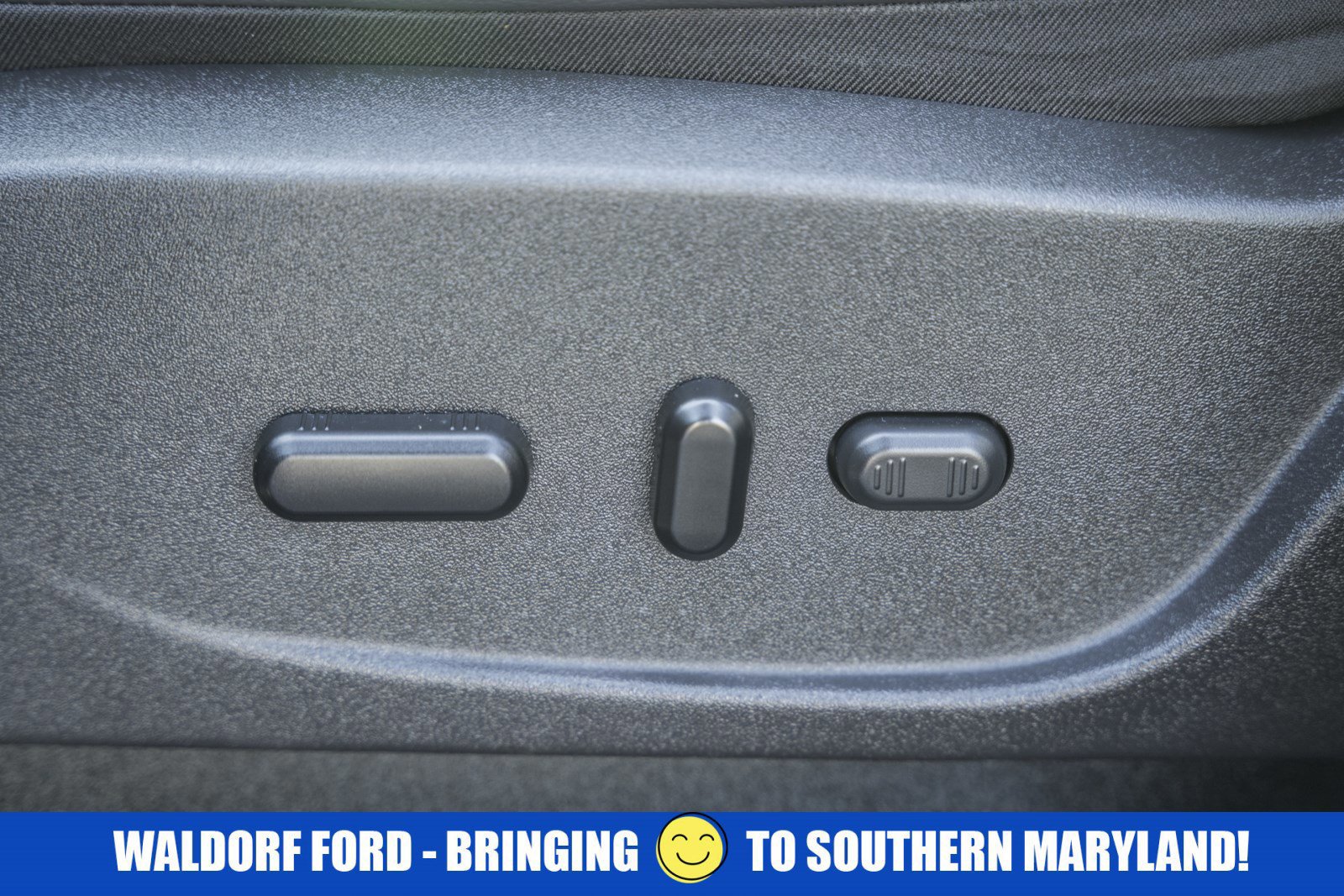 Certified 2019 Ford Escape SEL image 35