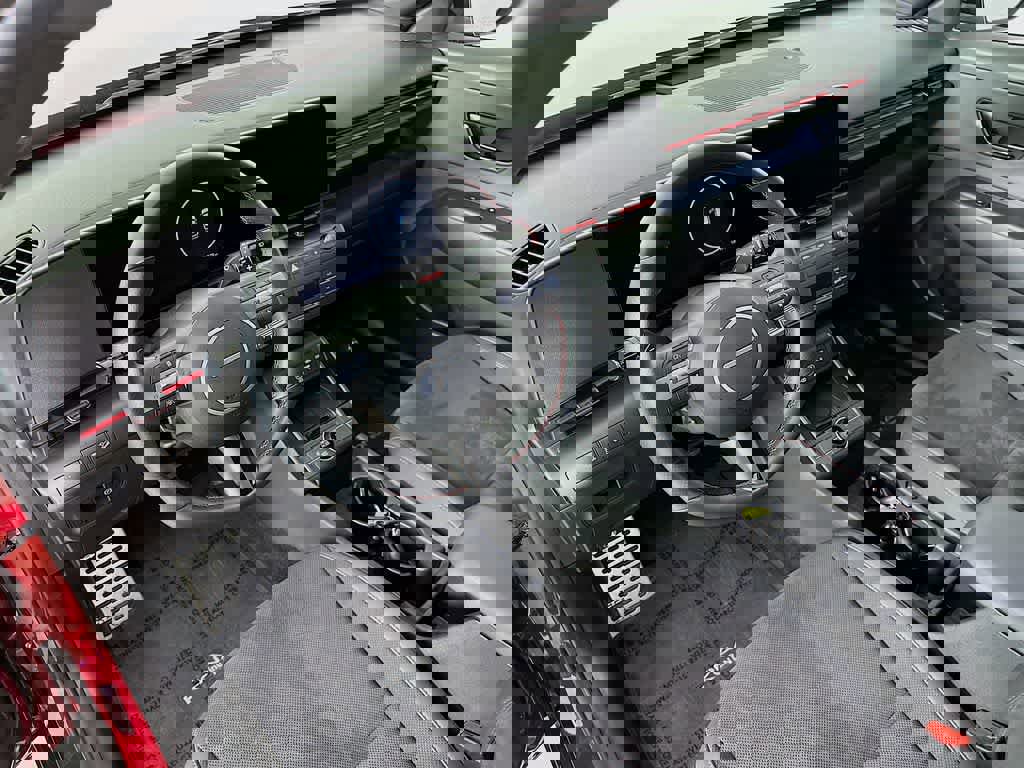 Used 2025 Hyundai Kona N Line S image 9