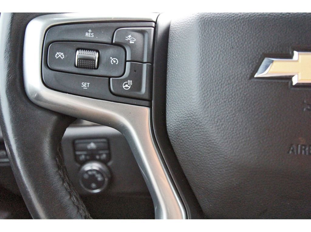 Used 2023 Chevrolet Silverado 1500 LT image 17