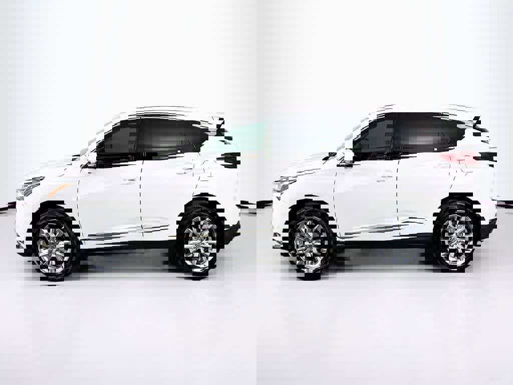 Used 2024 Acura RDX SH-AWD image 3